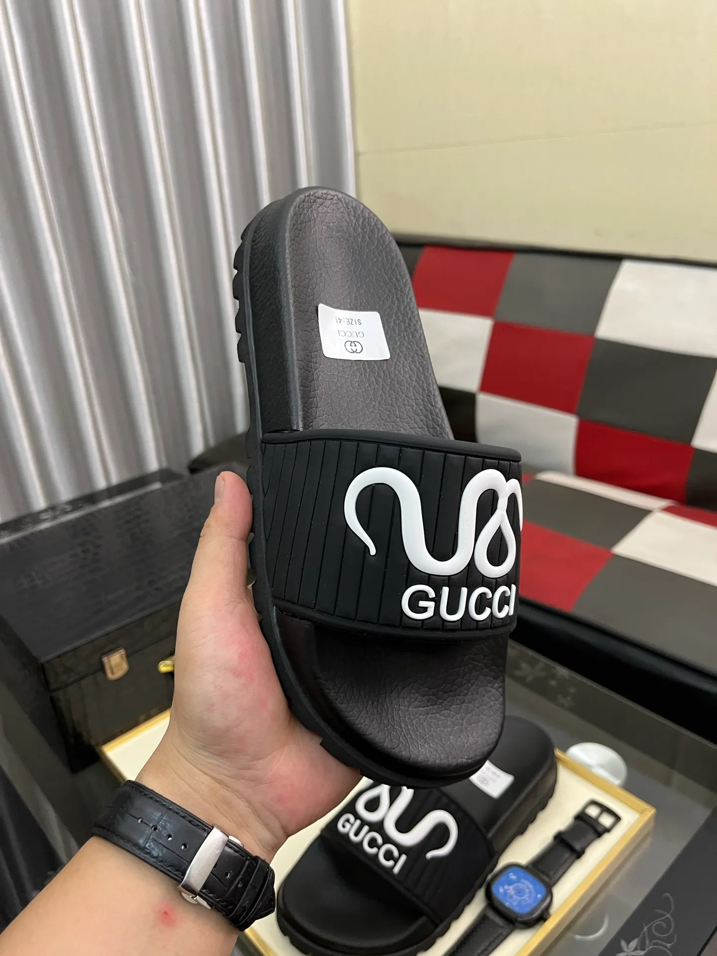 Men's men's shoes💰260⌚️⌚️ＧＵＣＣＩ.Gucci.Official website 1:1 popular slippers hot sale! Original original material 🩴 SIZE: 38-46 (45.46 non-refundable)
